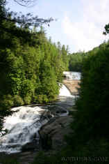 050607TripleFalls0768.jpg (90108 bytes)